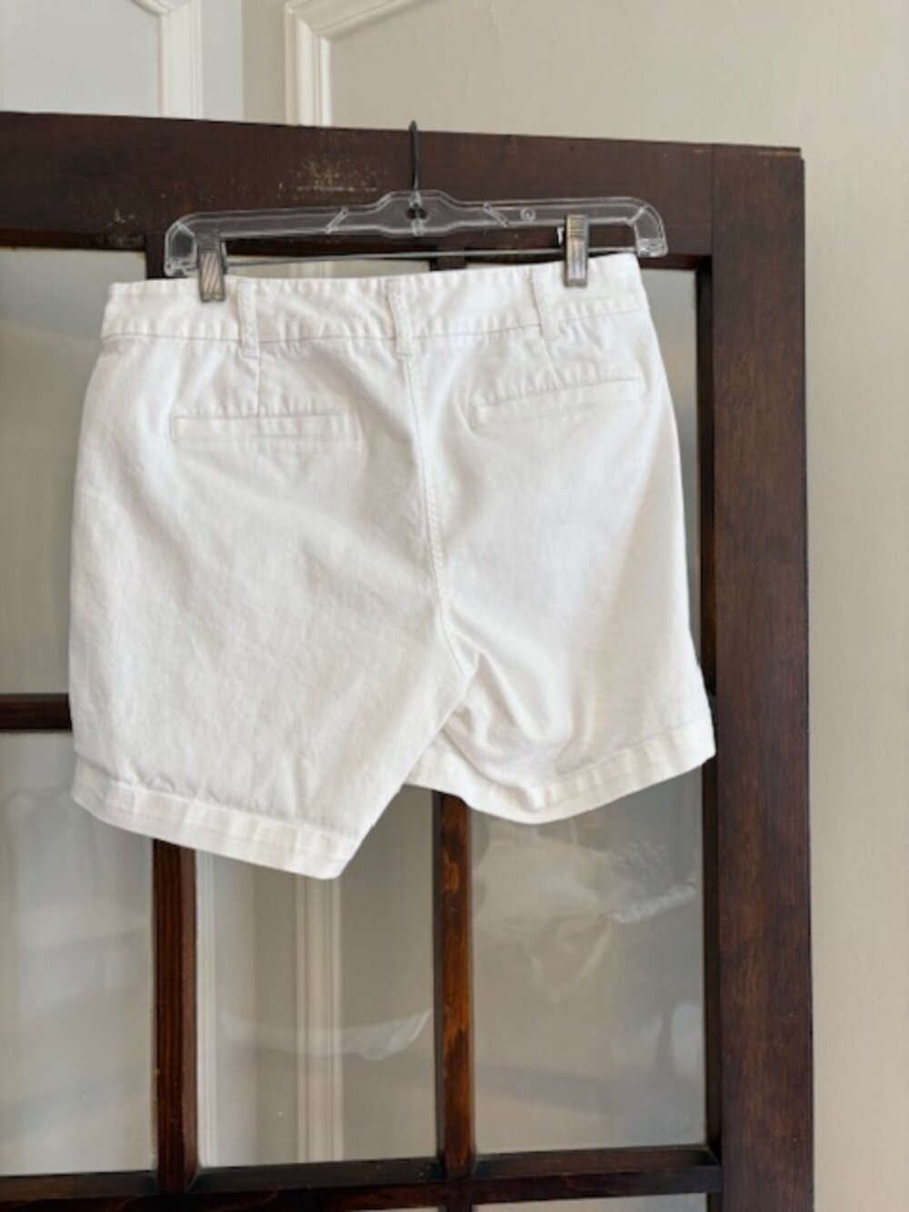 J.Crew White Chino Shorts, Size 4 - Picture 4 of 6